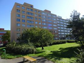 Flat 3+kk, 70 m2, Praha 4, Praha, Hostinského