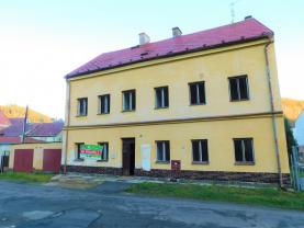 Prodej, rodinný dům, 14+1, 189 m2, Kraslice, ul. Zadní