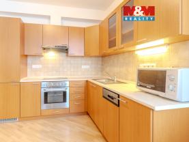 Pronájem bytu 2+kk, 58 m², Zlín, ul. Bartošova