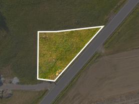 Prodej pozemku k bydlení ve Vysokém Chvojně, 1032 m²