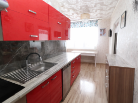 Prodej bytu 4+1, 76 m², Hroznětín, ul. Sídliště