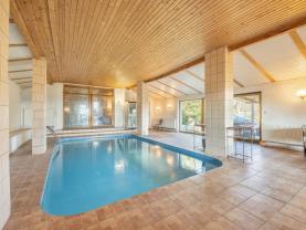 Prodej rodinného domu, 240 m², Líský