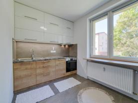Pronájem bytu 3+1, 63 m², Planá, ul. Fučíkova