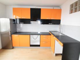 Pronájem bytu 1+1, 36 m², Cheb, ul. Boženy Němcové