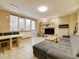 Prodej bytu 3+1, 64 m², Valy, ulice Pod Lesem