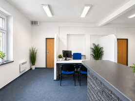 Pronájem obchod a služby, 108 m², Praha, ul. Ke Stírce