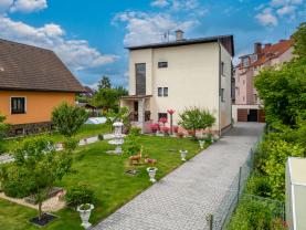 Prodej rodinného domu, 318 m² s pozemkem 750 m² Cheb, Háje