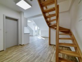 Pronájem bytu 3+kk 61 m², Mariánské Lázně, ul. Palackého