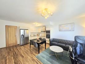 Prodej bytu 3+kk/balkon, 91 m², Praha, ul. Hanusova