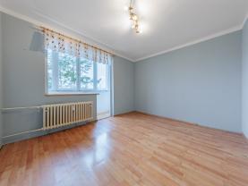 Prodej bytu 2+1, 51 m², Nová Role, ul. Školní