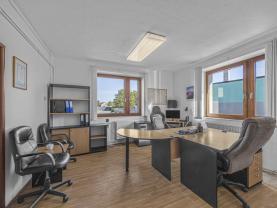 Pronájem výrobního objektu, 145 m², Hradec Králové
