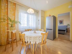 Prodej bytu 3+1, 58 m², Chodov, ul. Poděbradova