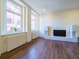 Pronájem bytu 2+kk, 42 m², Aš, ul. Hlavní