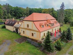 Prodej chalupy, 689 m², Žihle