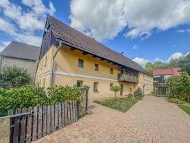 Prodej rodinného domu, 200 m², Býčkovice