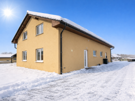 Pronájem novostavby rodinného domu 4+kk 150 m² v Měníku