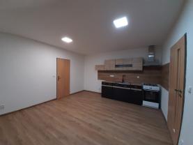 Pronájem bytu 2+kk, 60 m², Kožušany-Tážaly