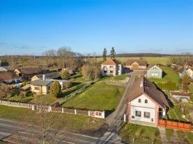 Prodej pozemku k bydlení, 778 m², Nechanice