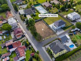 Prodej pozemku k bydlení 988 m2, Modlany - Drahkov