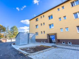 Pronájem obchod a služby, 50 m², Louny, ul. Josefa Schovánka