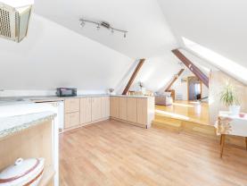 Prodej chalupy, 237 m², Ochoz u Tišnova