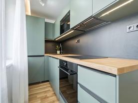 Prodej bytu 3+kk, 65 m², Pardubice, ul. Lidická