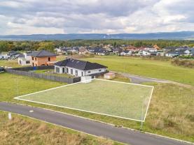 Prodej pozemku k bydlení, 883 m², Hory