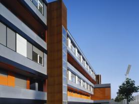 Prodej garážového stání, 18 m², Praha, ul. Běžecká