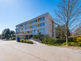 Pronájem ordinace 22 m², Poliklinika Praha Petrovice