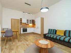 Pronájem bytu 2+kk, 49 m², Karlovy Vary, ul. Moskevská