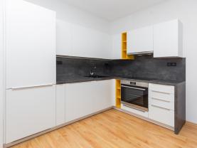 Pronájem bytu 2+1, 53 m², Pardubice, ul. Pichlova