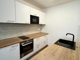Pronájem bytu 2+kk, 42 m², Praha, ul. Nuselská