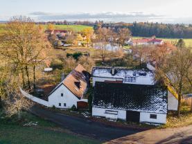 Prodej rodinného domu, 405778 m², Hatín