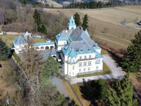 Pronájem hotelu Kramářův zámek, 3200 m², Vysoké nad Jizerou