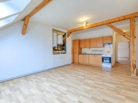 Pronájem bytu 3+kk, 76 m², Plzeň, ul. V Podhájí