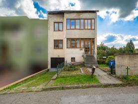 Prodej rodinného domu, 180 m², Chlumec, ul. Zalužanská