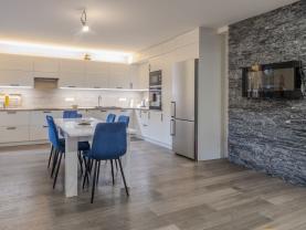 Prodej rodinného domu, 240 m², Rusava