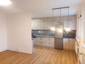 Pronájem bytu 3+1, 79 m², Mělník, ul. Veslařská