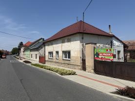 Prodej rodinného domu, 138 m², Chrást