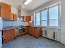 Prodej bytu 2+1, 56 m², Karlovy Vary, ul. Sokolovská