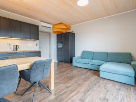 Prodej rodinného domu,147 m², pozemek 943 m², Lojzovy Paseky