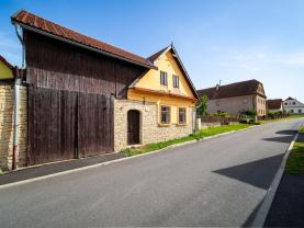 Prodej rodinného domu, 164 m², Makov