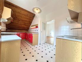 Pronájem bytu 2+1, 70 m², Ostrava, ul. Javůrkova