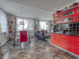Prodej rodinného domu, 150 m², Dolany