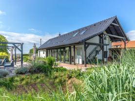 Prodej rodinného domu, 262 m², Řepín, ul. Mělnická