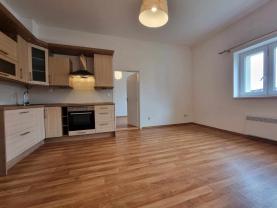 Pronájem bytu 2+kk, 43 m², Česká Třebová, ul. Nádražní