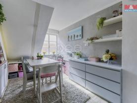 Prodej bytu 2+1, 86 m², Cheb, ul. Dlouhá