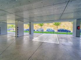 Pronájem garážového stání, 15 m², Plzeň, ul. Kartónová