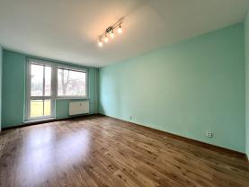 Pronájem bytu 1+kk, 32 m², Zlín, ul. Družstevní