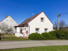Pronájem, rodinného domu 3+1, 900 m², Bušovice - Sedlecko